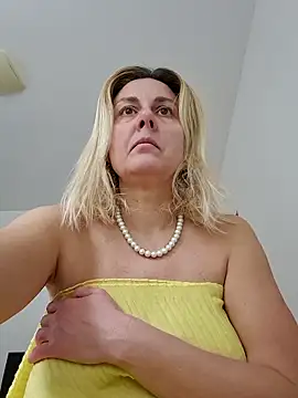 Amelia9798 online show from February 2026 08:25:02 AM