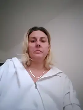 Amelia9798 online show from March 2026 04:52:01 AM