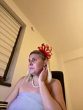 Amelia9798 online show from January 2026 07:21:01 PM