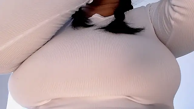 isabelateran online show from July 2026 07:36:01 PM