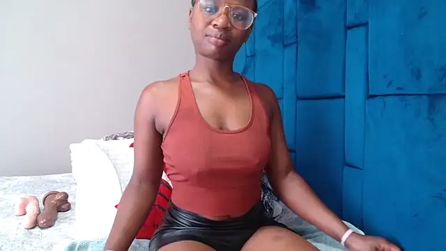 Sweetjuicyclitoris online show from March 2026 09:41:02 AM