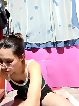 Sexyhanna14 online show from March 2026 02:48:01 AM