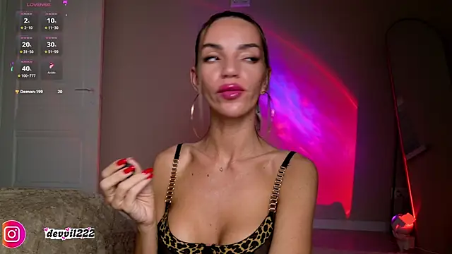 Devvil2222 online show from March 2026 08:32:02 PM