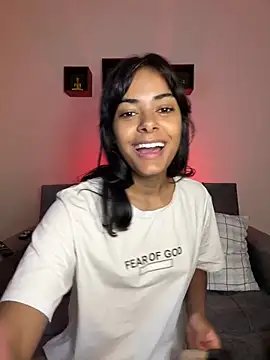 Iam Lyan  online show from March 2026 08:18:01 PM