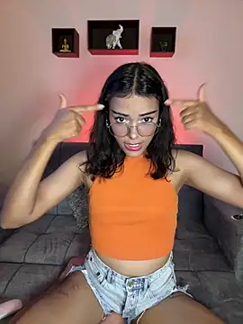 Iam Lyan  online show from March 2026 07:29:01 PM