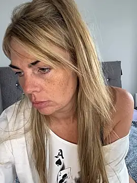 Scarlett the girlnextdoor online show from May 2026 11:22:02 AM