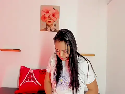 mia loren online show from January 2026 07:50:02 PM