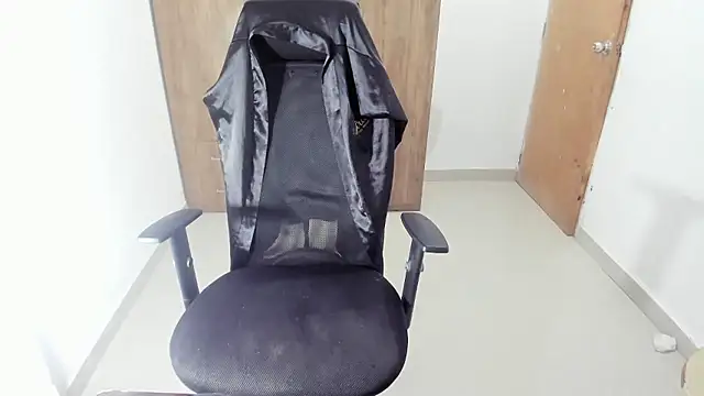 saskya13 online show from January 2026 03:43:02 AM