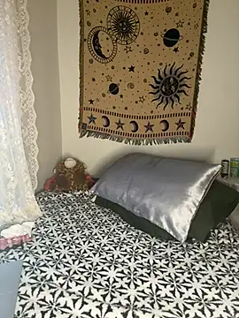 Snapshot of teenyblossom chatting on February 2026 09:38:02 PM teenyblossom online show from February 2026 09:38:02 PM