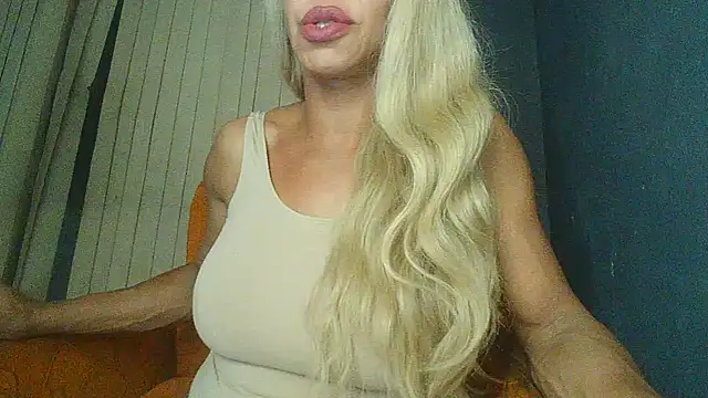 Snapshot of paolla23cm_brasil chatting on June 2026 03:37:01 AM paolla23cm brasil online show from June 2026 03:37:01 AM