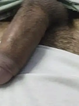AlejandreBy online show from May 2026 10:44:02 PM