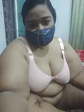 momo loves online show from May 2026 10:36:01 AM