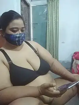 momo loves online show from March 2026 03:32:01 AM