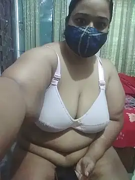 momo loves online show from March 2026 02:55:02 AM