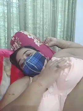 momo loves online show from April 2026 06:04:02 AM