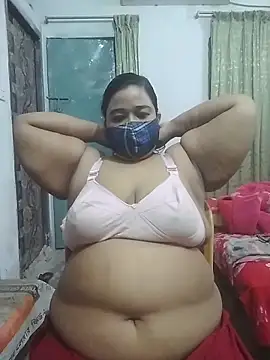 momo loves online show from February 2026 05:57:02 PM