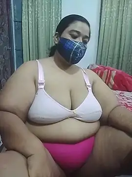 momo loves online show from March 2026 06:11:01 PM