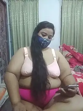 momo loves online show from March 2026 06:12:02 PM