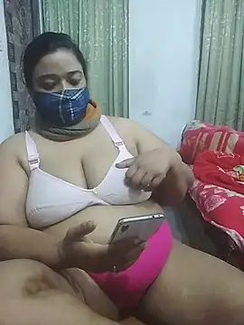 momo loves online show from March 2026 06:34:01 PM