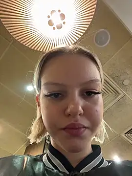 AshleyMur online show from April 2026 05:00:02 AM