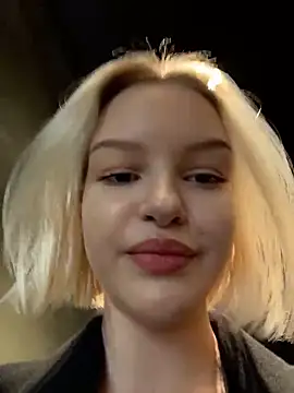 Snapshot of AshleyMur chatting on February 2026 04:58:01 AM AshleyMur online show from February 2026 04:58:01 AM