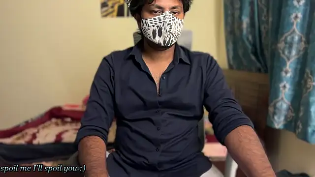 Snapshot of Ruthless_guyy chatting on May 2026 07:00:02 PM Ruthless guyy online show from May 2026 07:00:02 PM