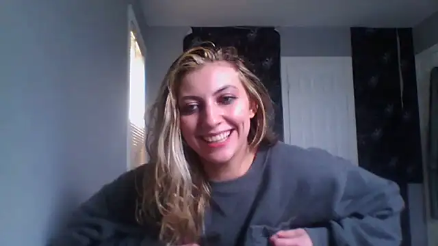 KellyKardashian online show from April 2026 06:32:02 PM