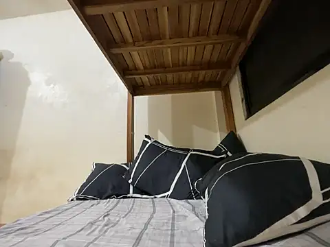 Mira Janee online show from February 2026 02:52:01 PM