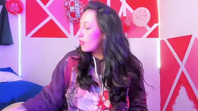 abril onnel online show from February 2026 07:15:01 PM