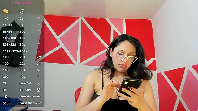 abril onnel online show from February 2026 07:03:02 PM