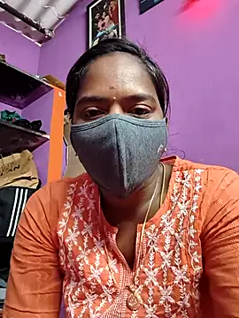 Tamil Hot Divya online show from February 2026 11:48:01 PM