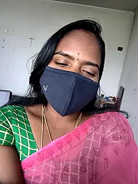 Snapshot of Tamil_Hot_Divya chatting on January 2026 07:01:02 AM Tamil Hot Divya online show from January 2026 07:01:02 AM