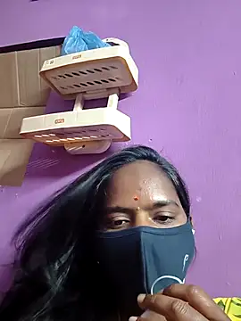 Tamil Hot Divya online show from February 2026 01:44:01 PM