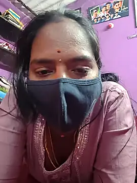 Tamil Hot Divya online show from February 2026 09:11:01 AM