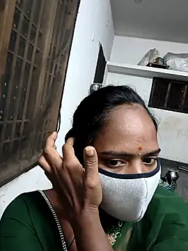 Tamil Hot Divya online show from January 2026 07:39:01 PM