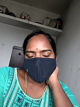 Snapshot of Tamil_Hot_Divya chatting on January 2026 05:00:02 AM Tamil Hot Divya online show from January 2026 05:00:02 AM