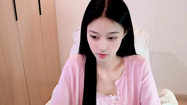 iiiiiiiiiu online show from February 2026 07:26:02 AM