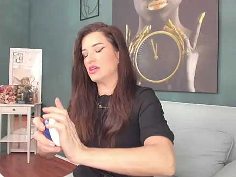 VanillaBlyss online show from February 2026 08:15:01 AM