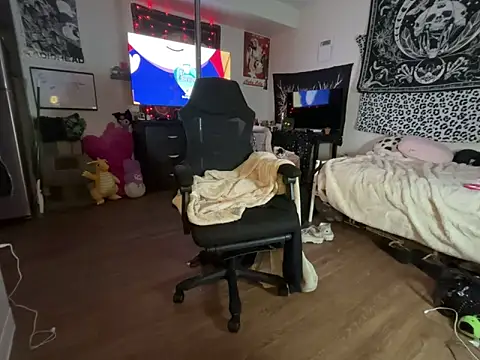 elohwelll online show from February 2026 09:09:01 AM