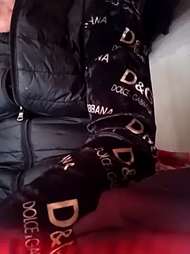 Snapshot of LINSA20 chatting on February 2026 06:12:02 AM LINSA20 online show from February 2026 06:12:02 AM