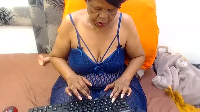 SEXY MATURExx online show from March 2026 07:37:02 PM