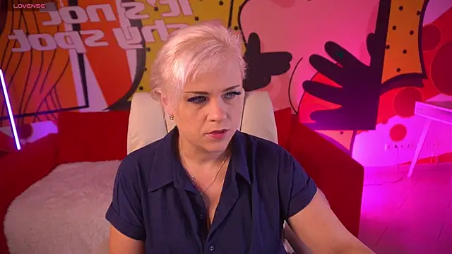 CrystalVibe online show from March 2026 06:35:01 AM