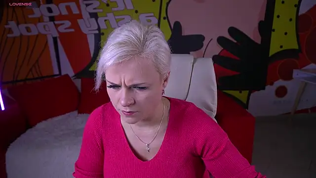 CrystalVibe online show from April 2026 05:42:01 AM