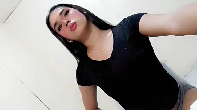 itsmadisonfucker online show from April 2026 05:52:02 PM