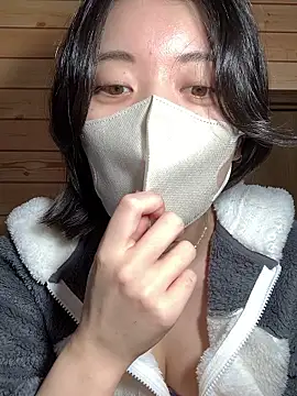 minami room online show from January 2026 04:05:01 AM