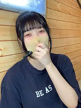Snapshot of minami_room chatting on April 2026 06:16:02 AM minami room online show from April 2026 06:16:02 AM