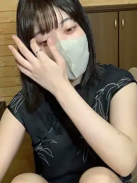 minami room online show from March 2026 12:05:01 PM