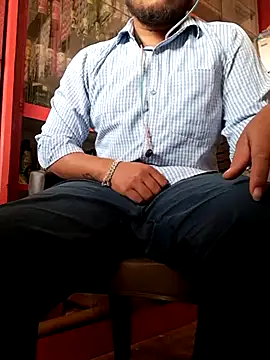 RaiStarrrr0-9 online show from January 2026 02:51:01 AM