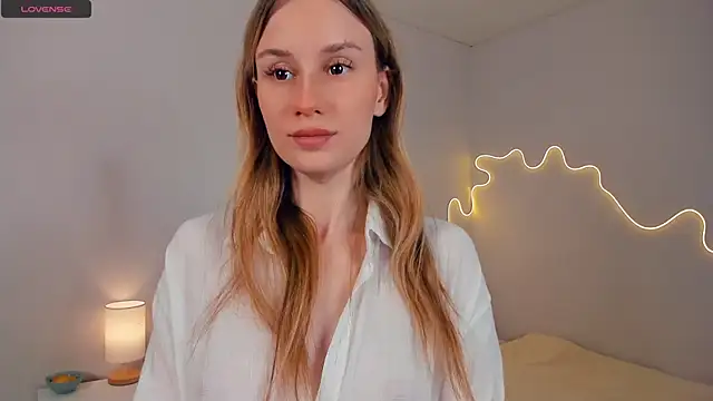 Kirawithvibe online show from May 2026 01:36:02 AM