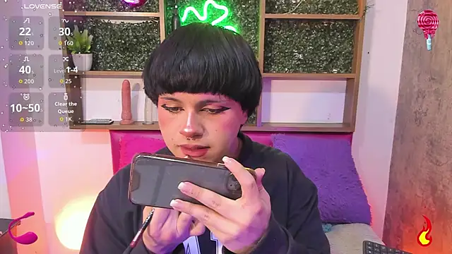 Hiddenhotcake online show from January 2026 07:29:01 PM